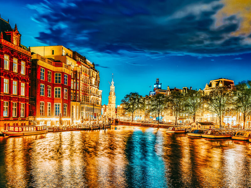 Ankara`dan Direket Hareket Görkemli Üçlü Benelüx & Fransa & Almanya 7 Gece - SunExpress ile 29 Aralık (Yılbaşı Özel) AT1011
